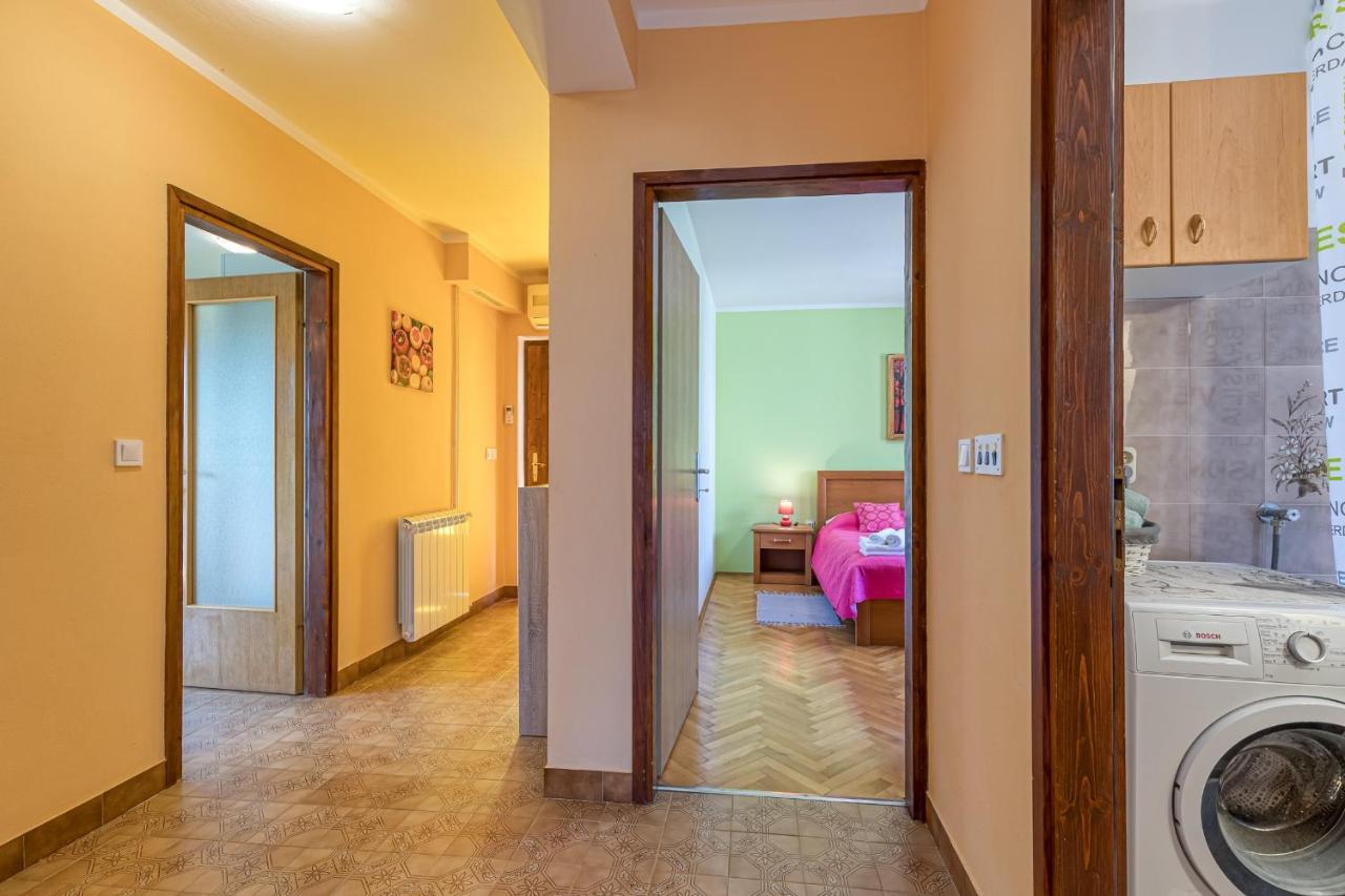 Apartment Mirijana Tar-Vabriga Exterior photo